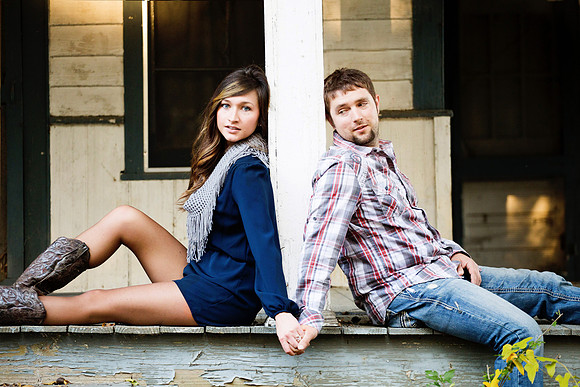 Hillary & Cody Couples Portraits