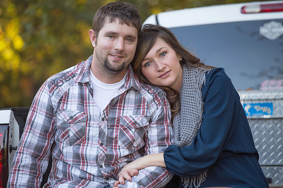 Hillary & Cody Couples Portraits